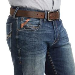 Ariat® Men's M5 Tyler TEKStretch Stackable Straight Leg Jeans 10037967 7 Ariat® Men's M5 Tyler TEKStretch Stackable Straight Leg Jeans 10037967 -ARIA Clothing Shop F21 MNS WEST 10037967 detail02