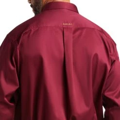 Ariat® Men's Solid Twill Burgundy Long Sleve Button Shirt 10012635 -ARIA Clothing Shop S15 MNS WEST 10012635 detail02 1