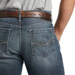 Ariat® Men's M4 Relaxed Stretch Augustus Straight Leg Jean 10039629 8 Ariat® Men's M4 Relaxed Stretch Augustus Straight Leg Jean 10039629 -ARIA Clothing Shop S22 MNS WEST 10039629 detail02