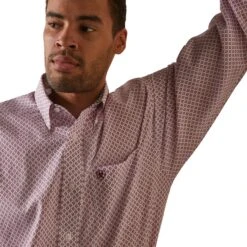 Ariat® Men's Wrinkle Free Oakly White Button Down Shirt 10043857 -ARIA Clothing Shop S23 MNS WEST 10043857 detail02