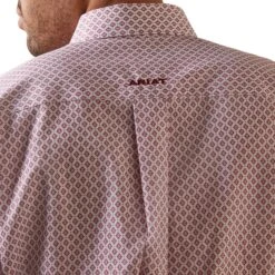 Ariat® Men's Wrinkle Free Oakly White Button Down Shirt 10043857 -ARIA Clothing Shop S23 MNS WEST 10043857 detail03